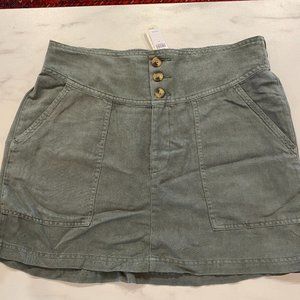 Aerie army green skirt (L)